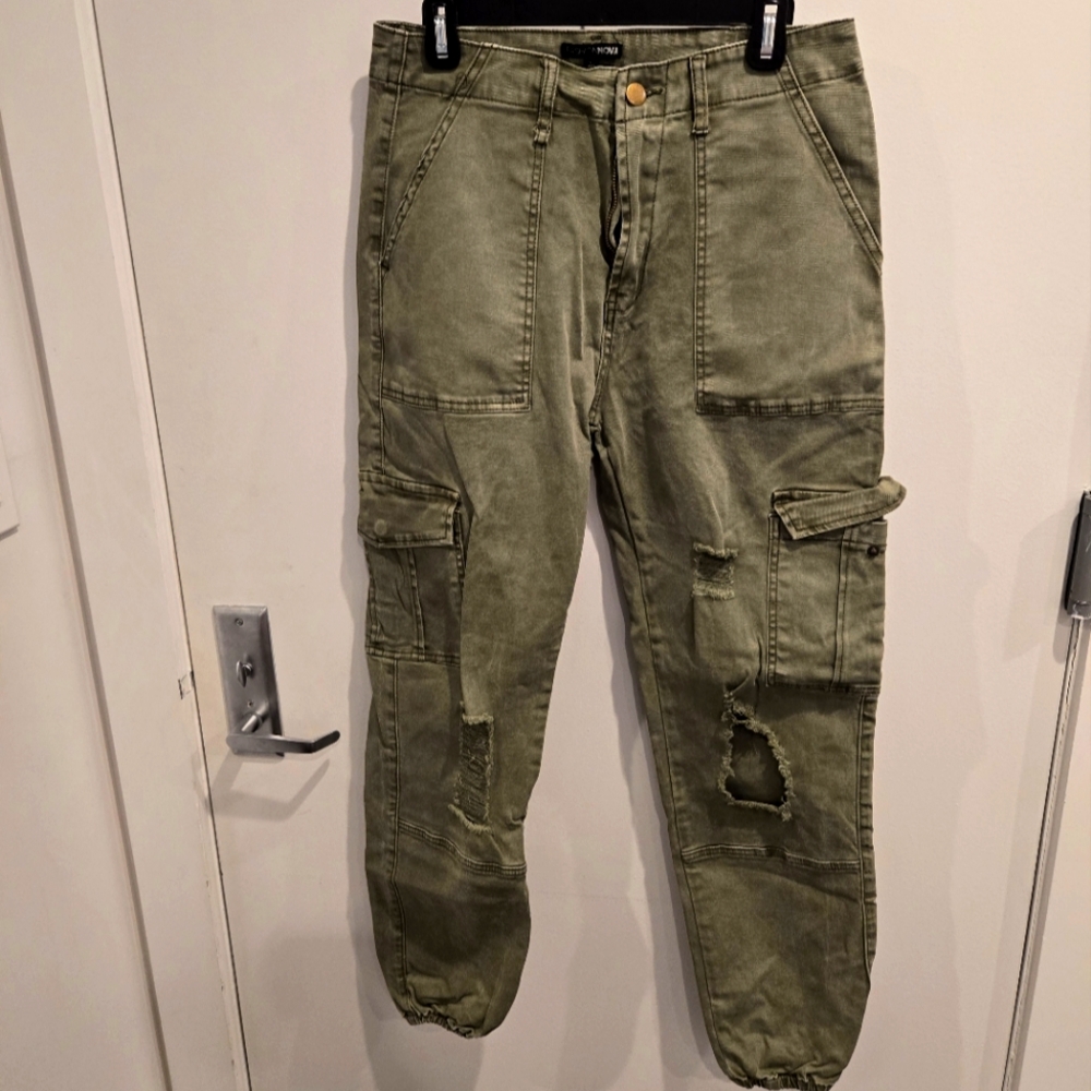 Fashion Nova Distressed Green pants